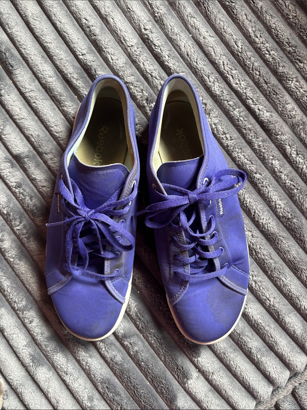 Reebok Purple Low-Top Neoprene cloud Sneakers